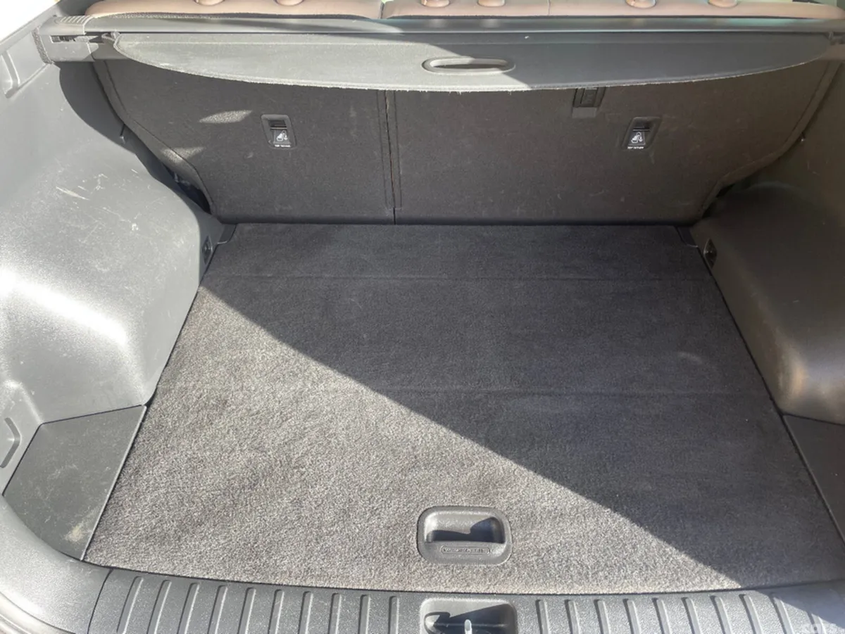 Hyundai Tucson SUV, Diesel, 2018, Blue