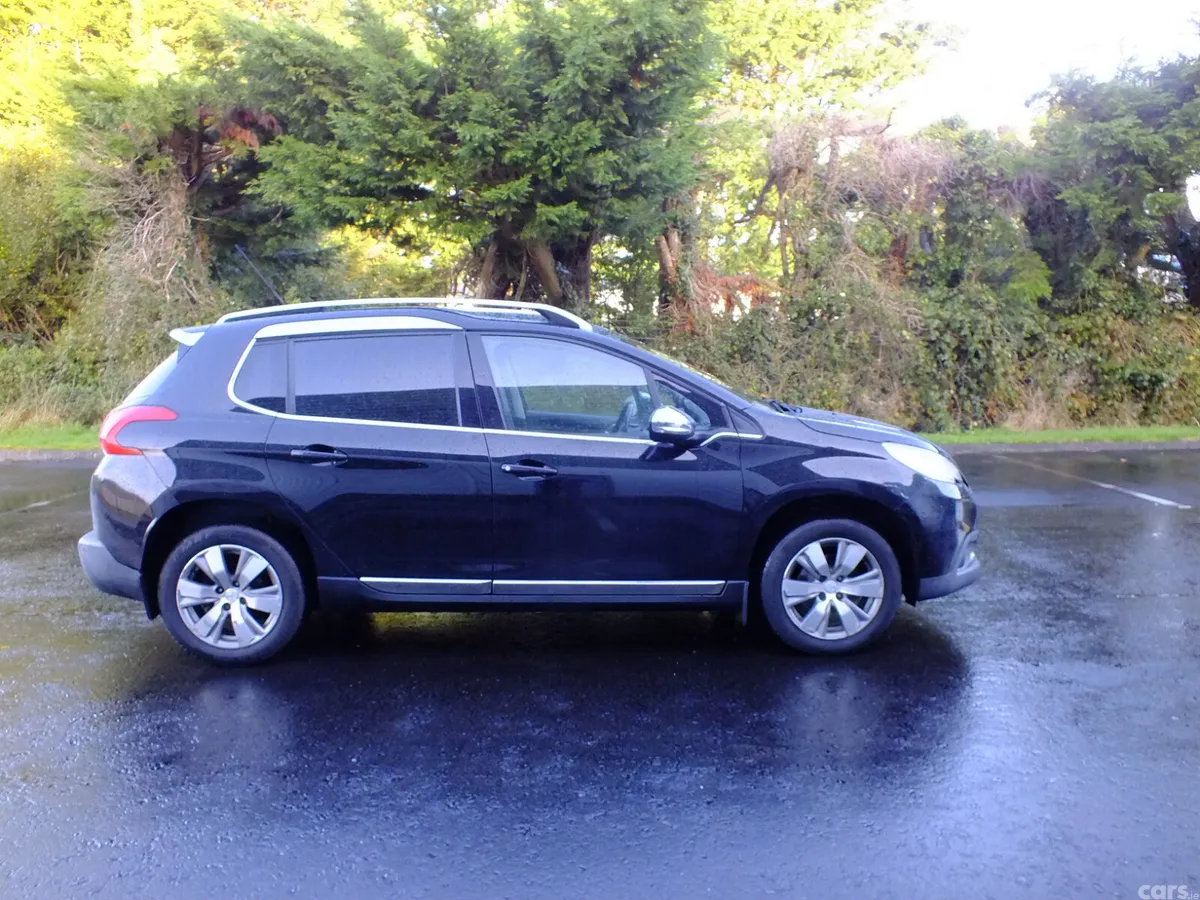 Peugeot 2008 SUV, Petrol, 2015, Black