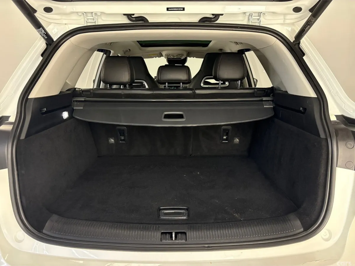 MG HS SUV, Petrol Hybrid, 2022, White