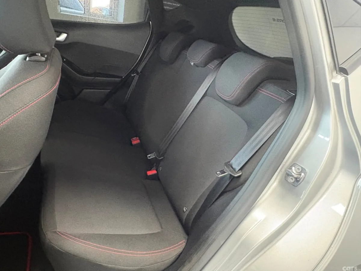 Ford Fiesta Hatchback, Petrol, 2023, Grey