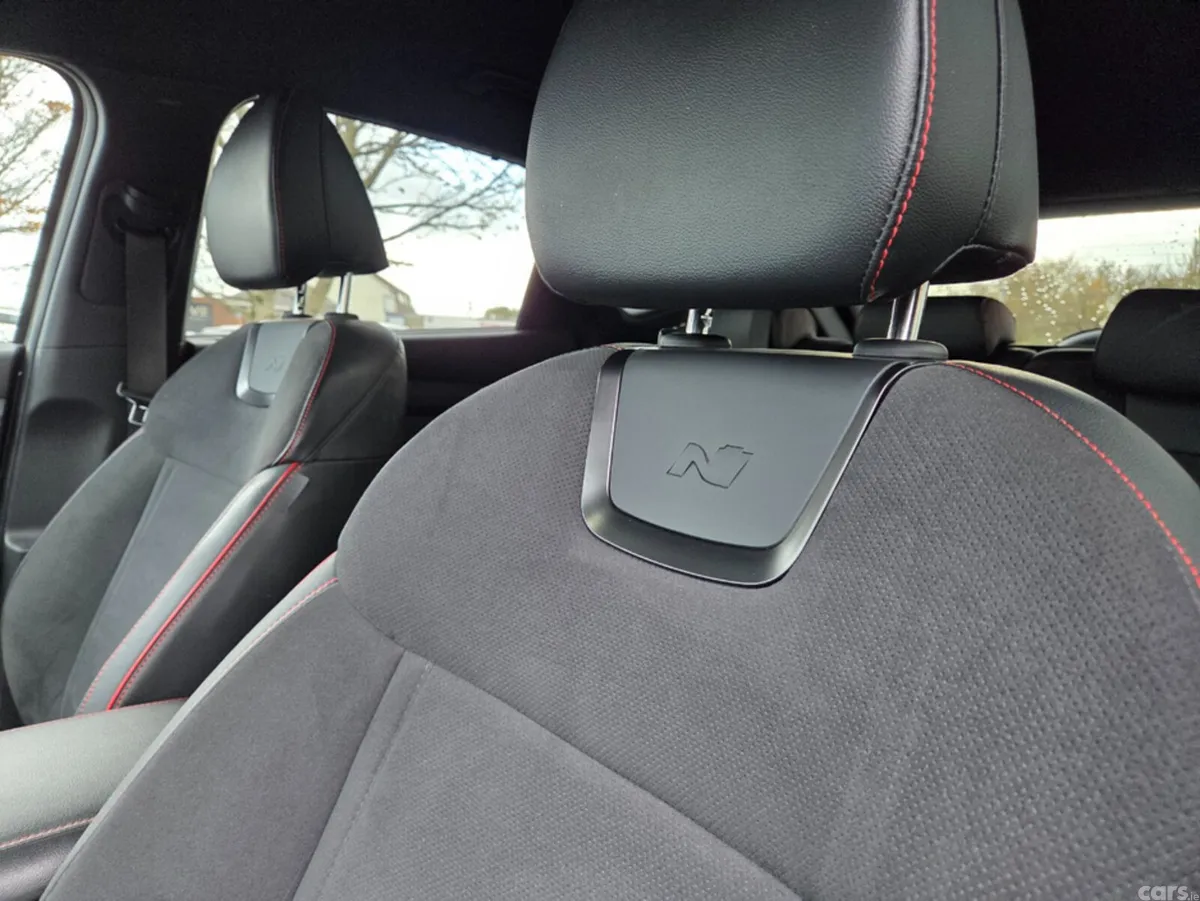 Hyundai Tucson Estate, Petrol Plug-in Hybrid, 2024, Grey