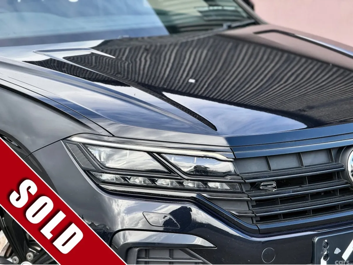 Volkswagen Touareg SUV, Diesel, 2022, Black