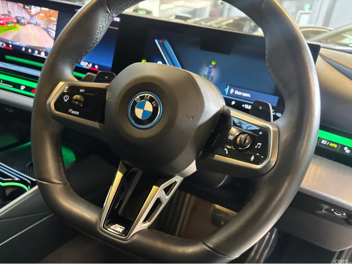 BMW 5-Series Saloon, Petrol Plug-in Hybrid, 2025, Grey