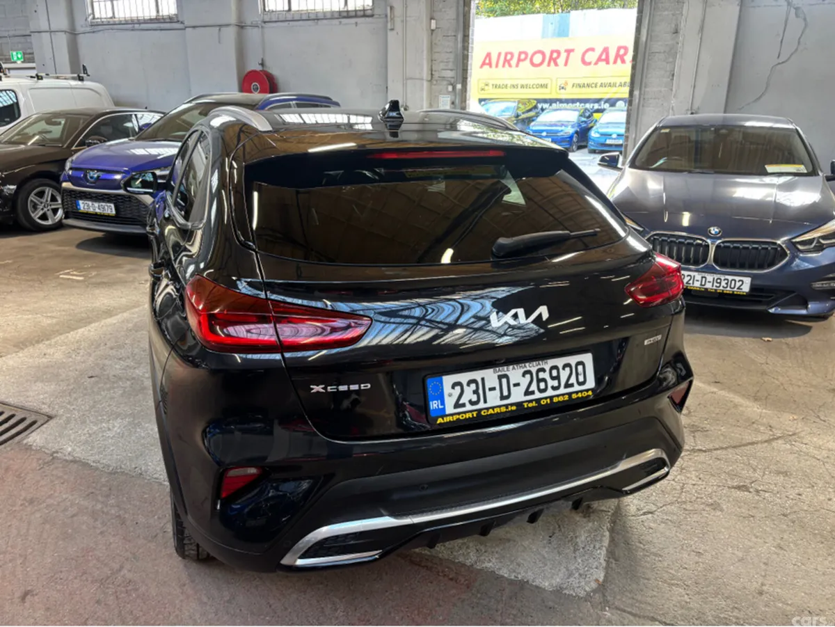 Kia XCeed Hatchback, Petrol Plug-in Hybrid, 2023, Black