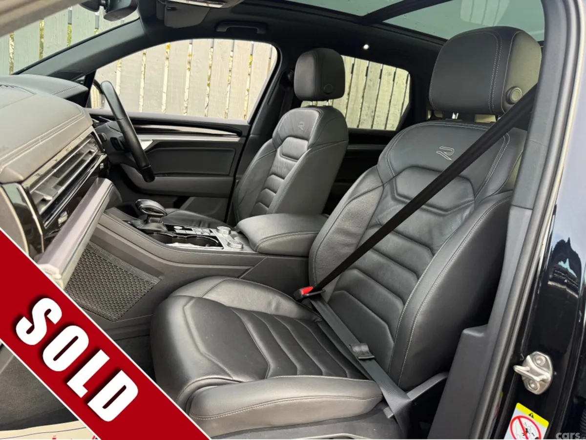 Volkswagen Touareg SUV, Diesel, 2022, Black