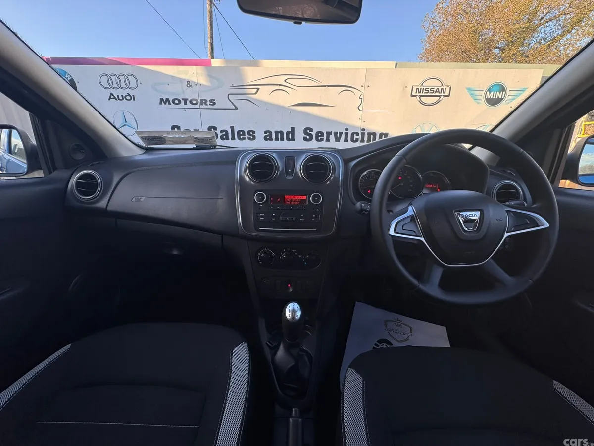 Dacia Sandero Stepway Hatchback, Petrol, 2019, Blue