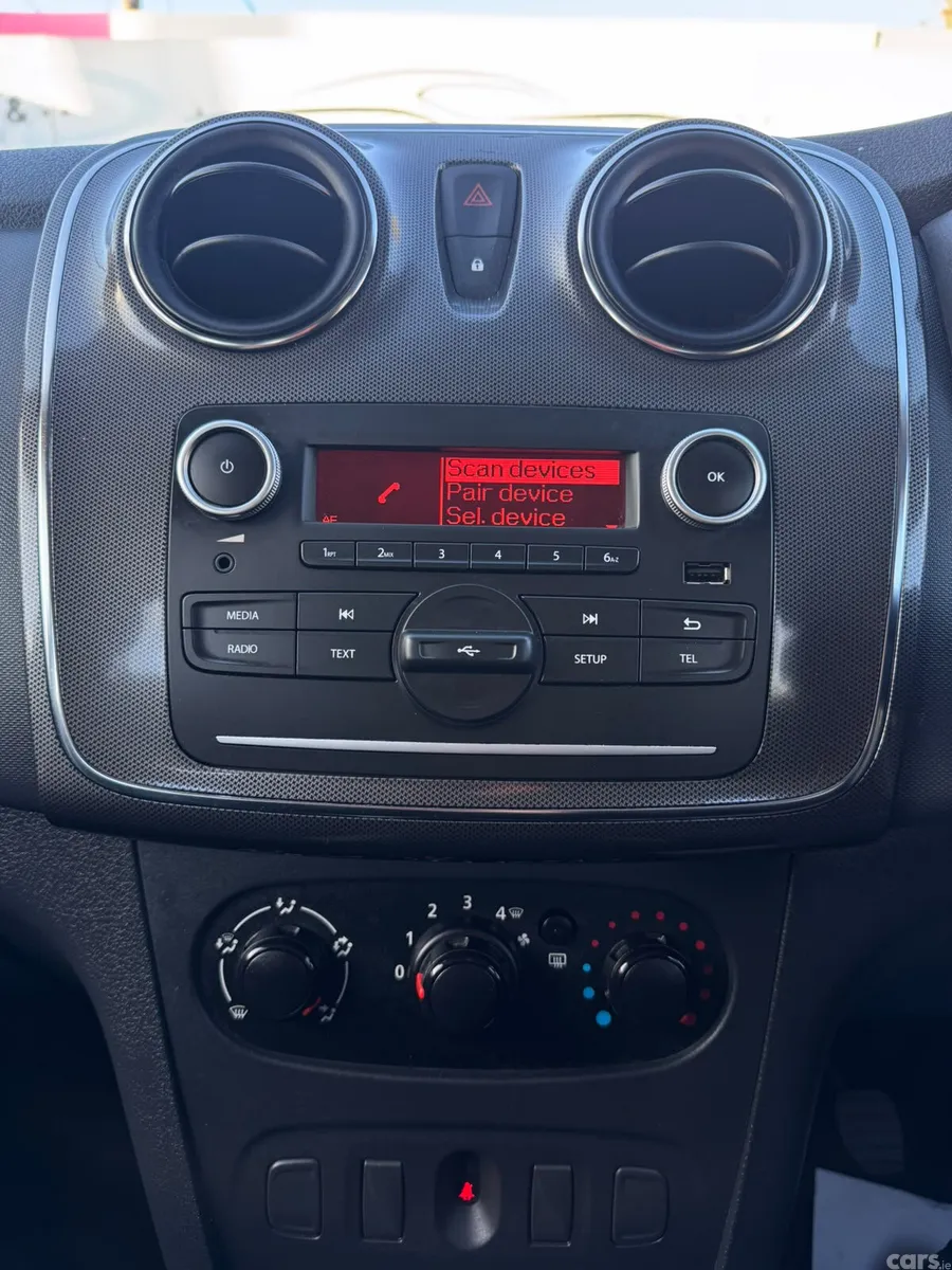 Dacia Sandero Stepway Hatchback, Petrol, 2019, Blue