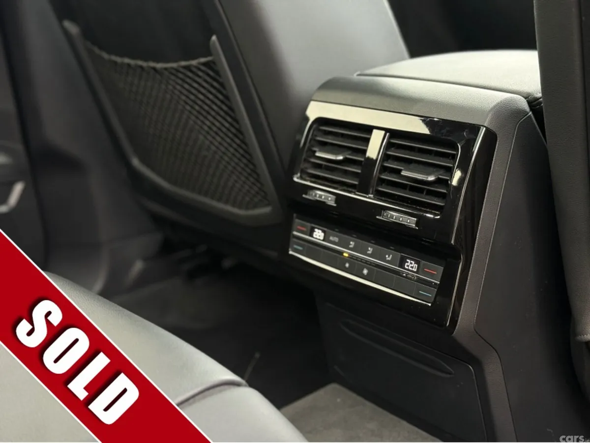Volkswagen Touareg SUV, Diesel, 2022, Black