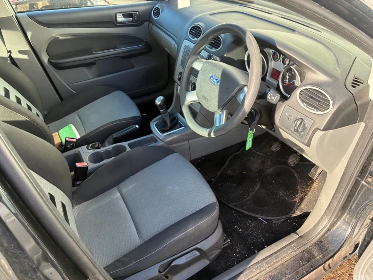 Ford Focus Hatchback, Diesel, 2011, Black