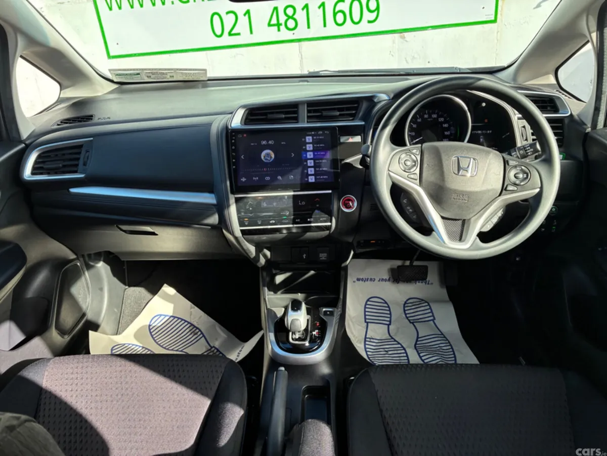 Honda Fit Hatchback, Petrol Hybrid, 2017, Silver