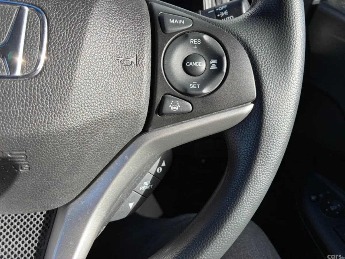 Honda Fit Hatchback, Petrol Hybrid, 2017, Silver