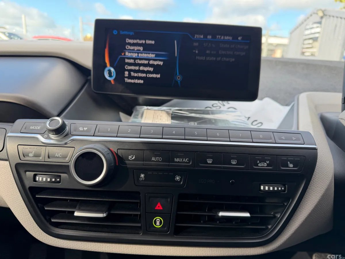 BMW i3 Hatchback, Petrol Hybrid, 2015, White