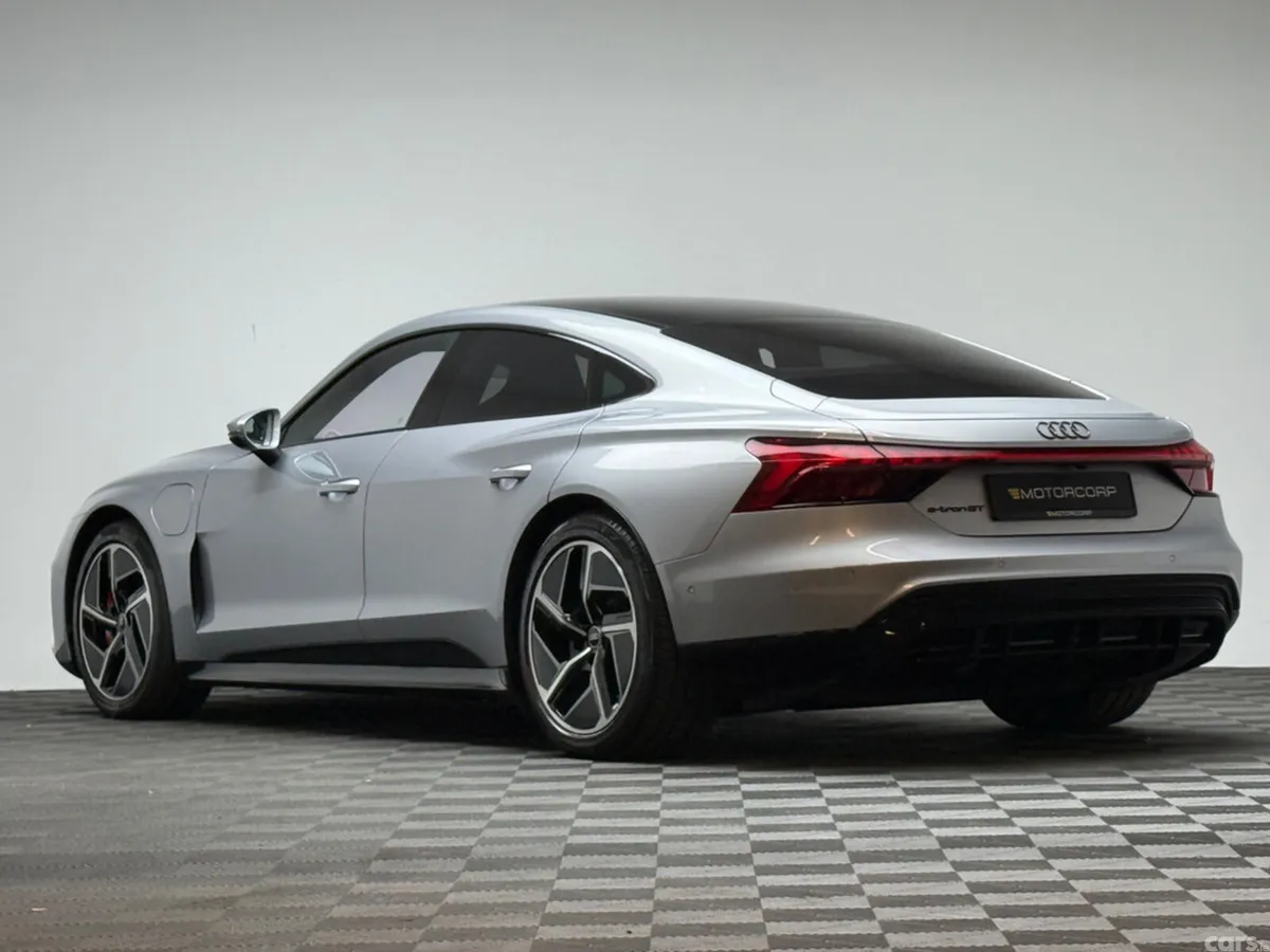 Audi e-tron GT Hatchback, Electric, 2023, Silver