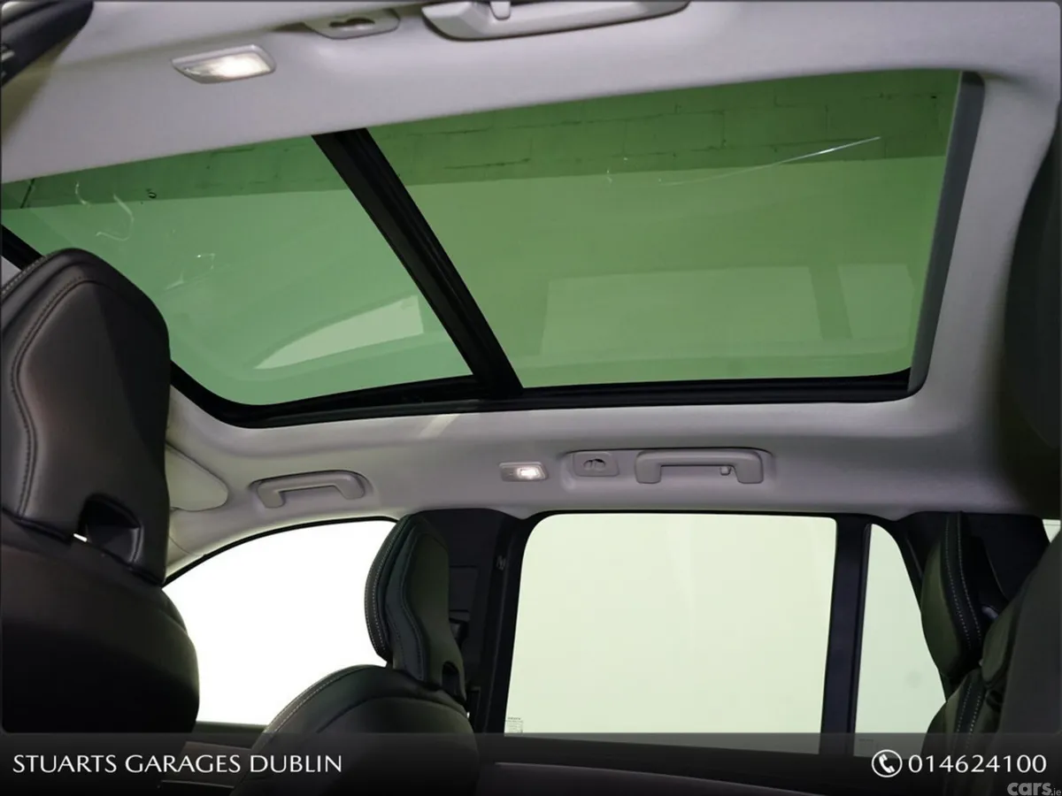 Volvo XC90 Estate, Petrol Plug-in Hybrid, 2026, Red