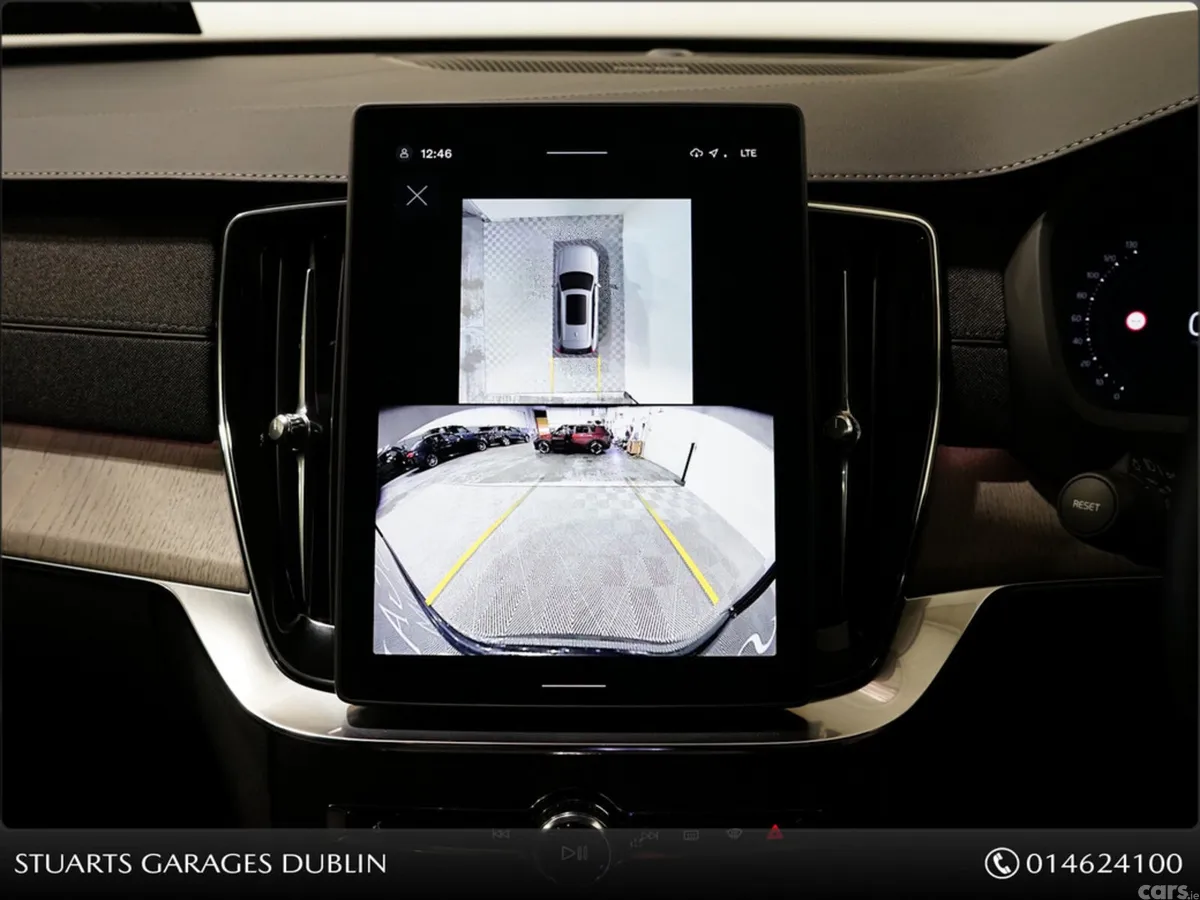 Volvo XC90 Estate, Petrol Plug-in Hybrid, 2026, Red