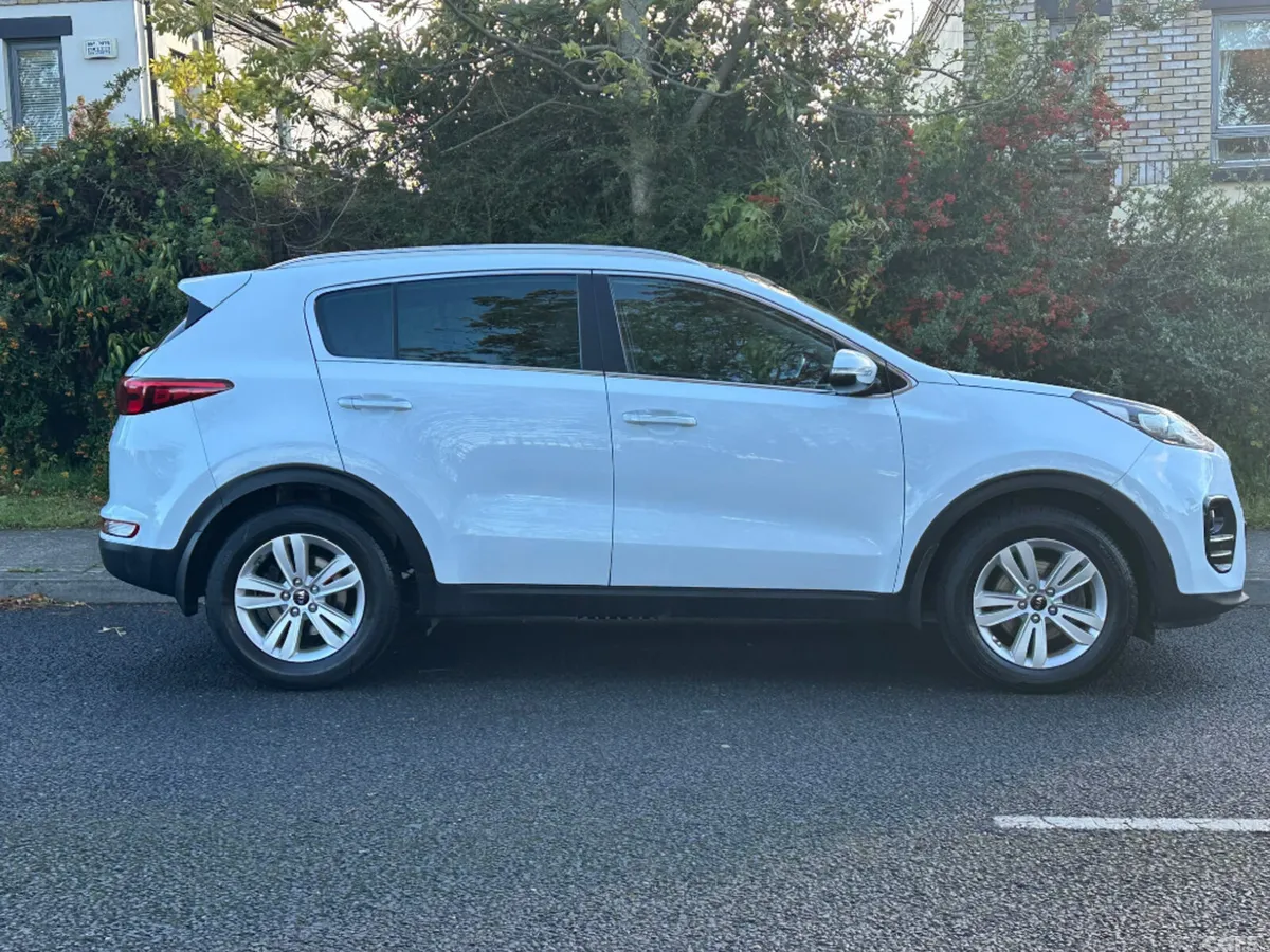 Kia Sportage MPV, Diesel, 2018, White