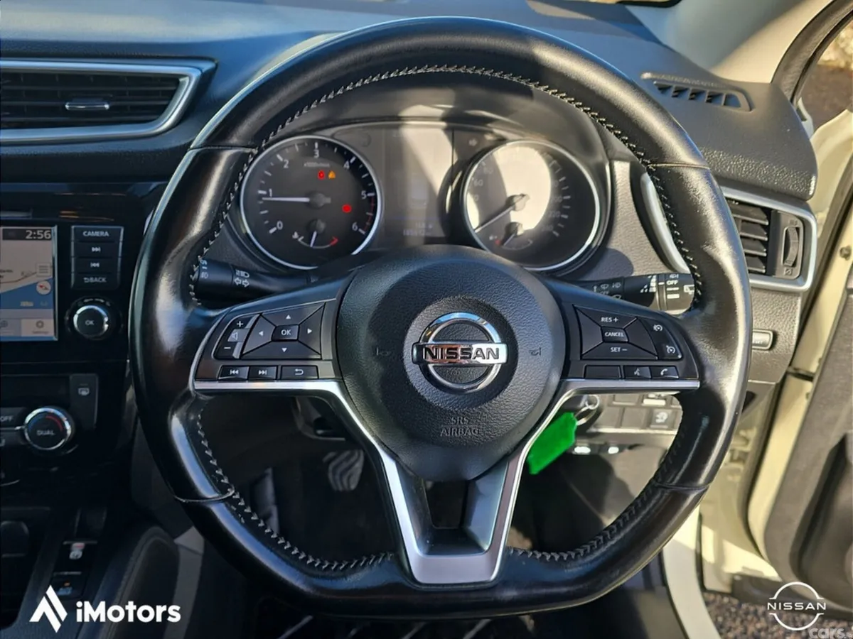 Nissan Qashqai MPV, Diesel, 2019, White