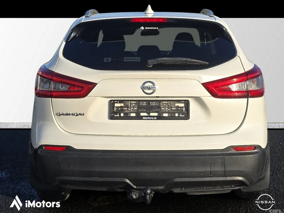 Nissan Qashqai MPV, Diesel, 2019, White