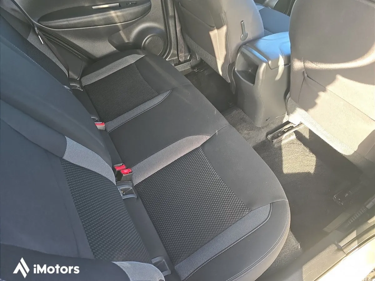 Nissan Qashqai MPV, Diesel, 2019, White