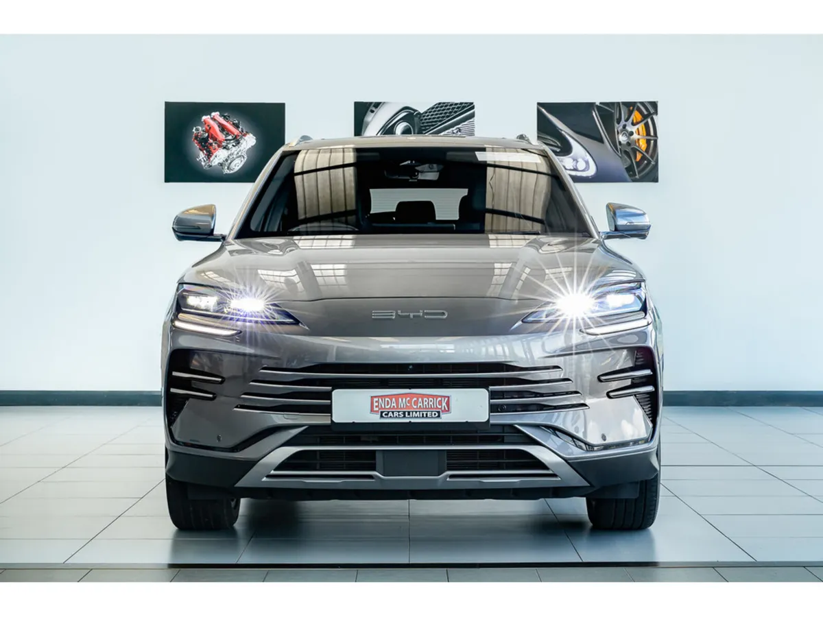 BYD SEAL U Hatchback, Petrol Plug-in Hybrid, 2025, Grey