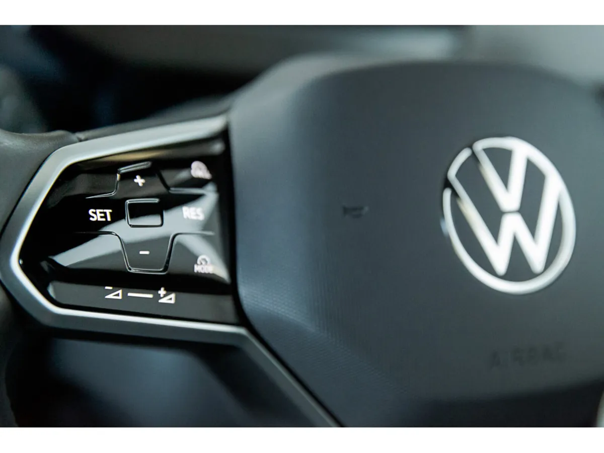 Volkswagen ID.4 Estate, Electric, 2025, Black