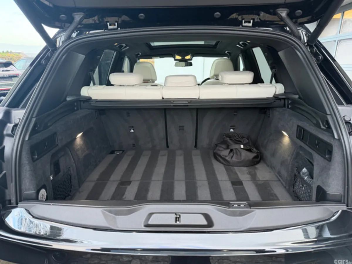 BMW X5 SUV, Petrol Plug-in Hybrid, 2023, Black