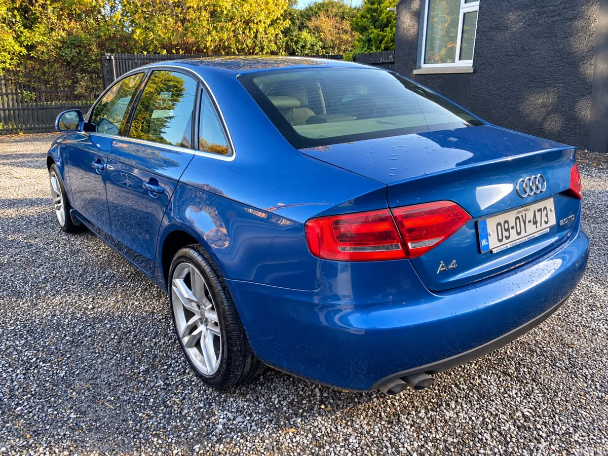 Audi A4 Saloon, Diesel, 2009, Blue