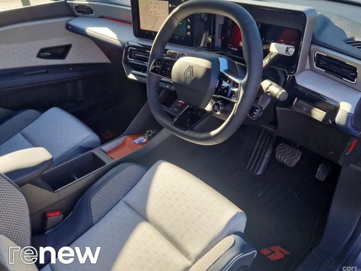 Renault 5 Hatchback, Electric, 2027, Grey