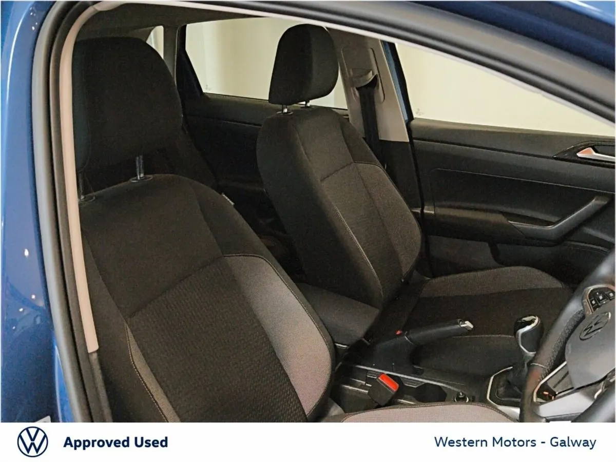 Volkswagen Polo Hatchback, Petrol, 2026, Blue