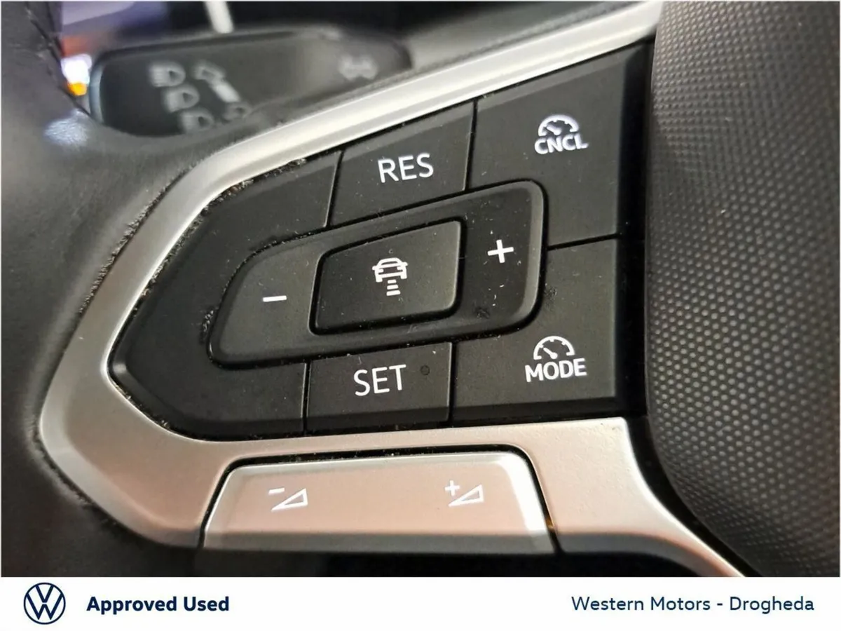 Volkswagen Golf Estate, Petrol, 2026, Black