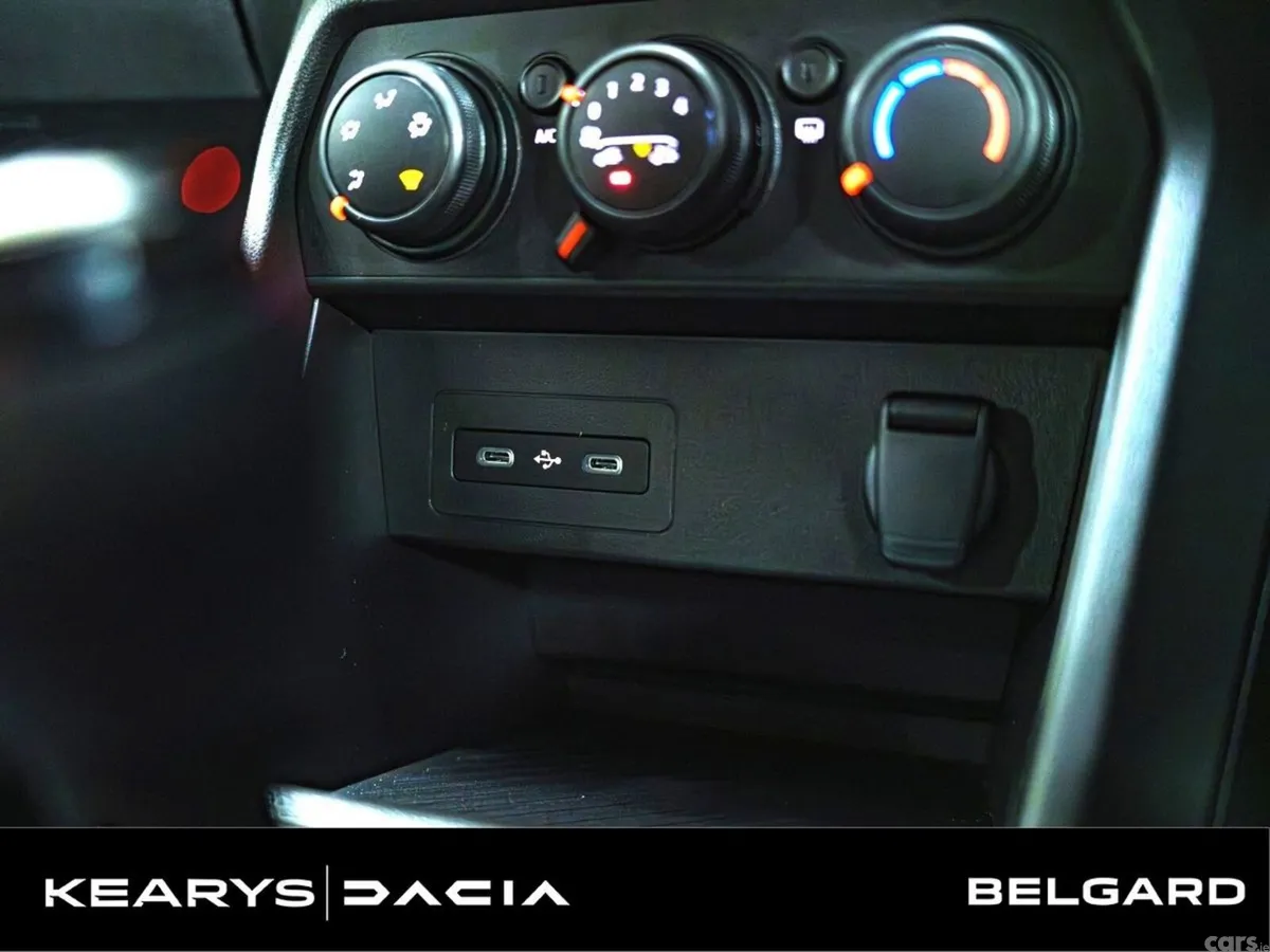 Dacia Sandero Hatchback, Petrol, 2027, Green