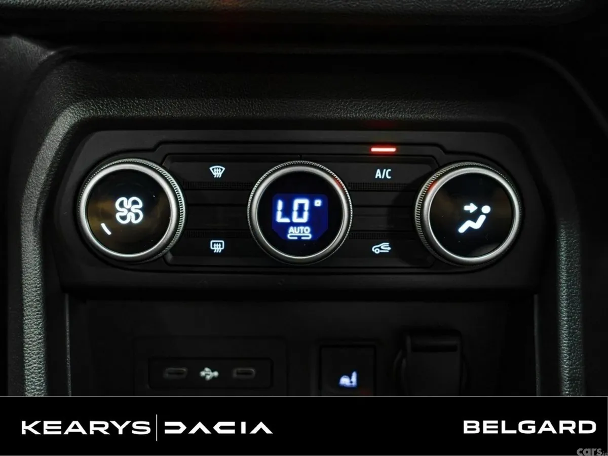 Dacia Sandero Stepway Hatchback, Petrol, 2027, Blue