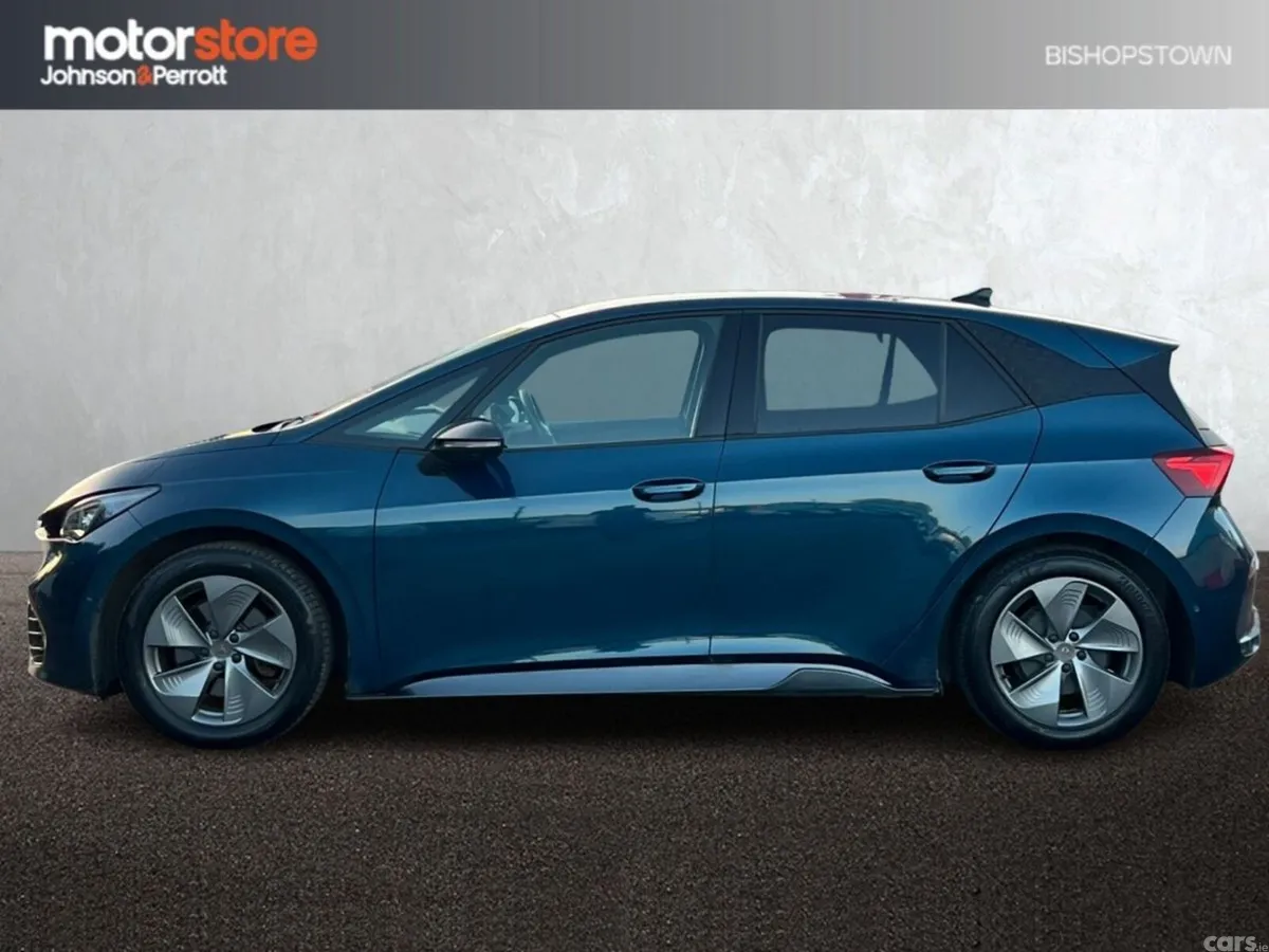 Cupra Born Estate, Electric, 2023, Blue