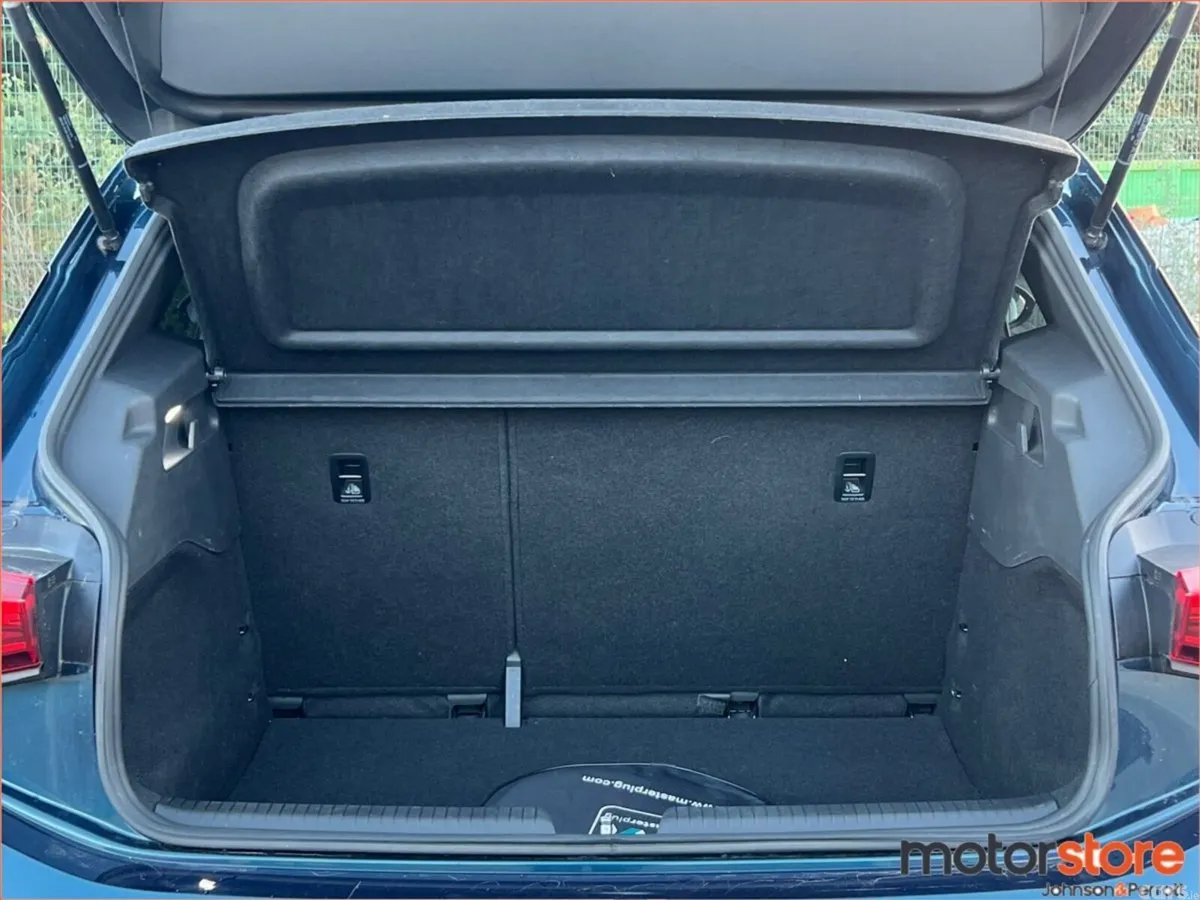 Cupra Born Estate, Electric, 2023, Blue