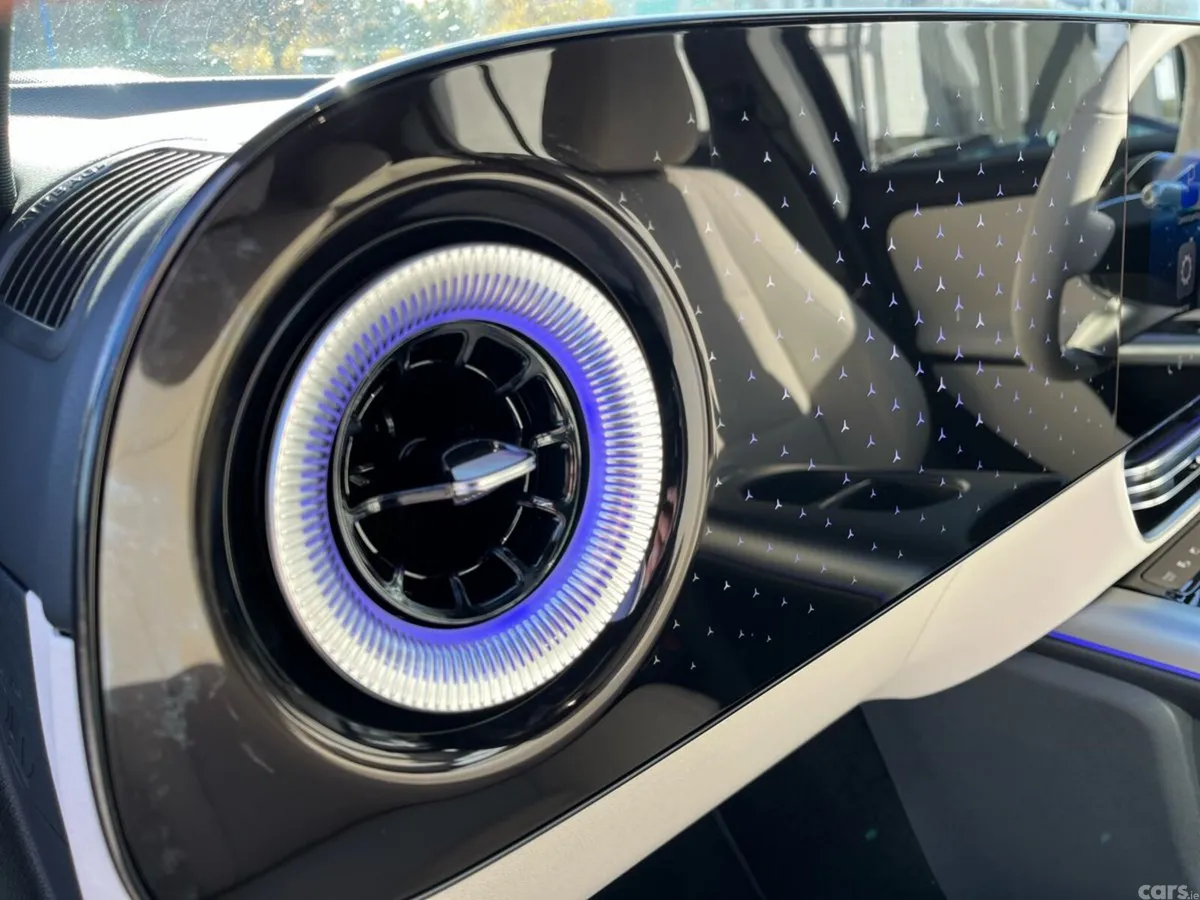 Mercedes-Benz GLB SUV, Electric, 2026, Black