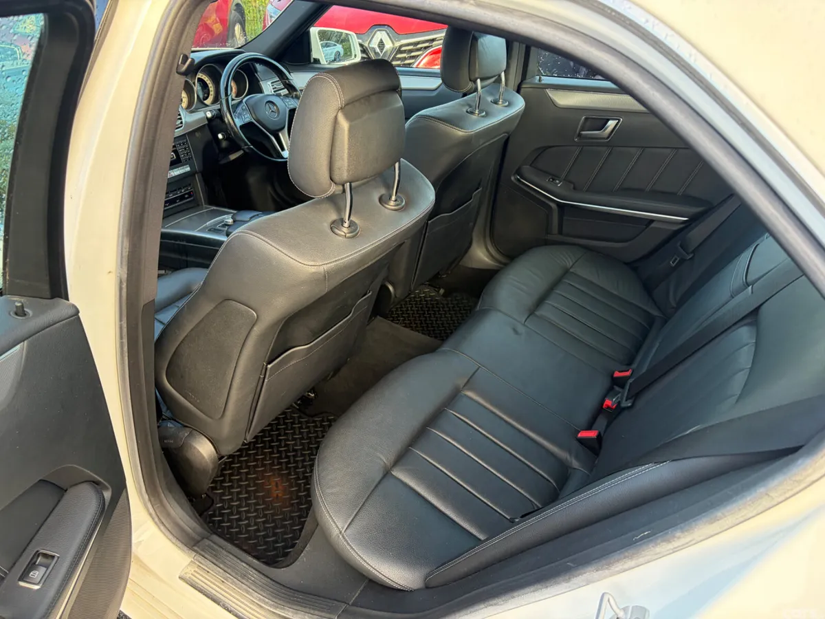 Mercedes-Benz E-Class Saloon, Diesel, 2014, White