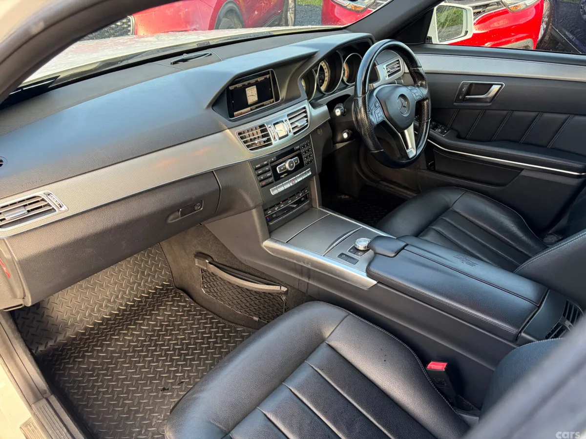Mercedes-Benz E-Class Saloon, Diesel, 2014, White