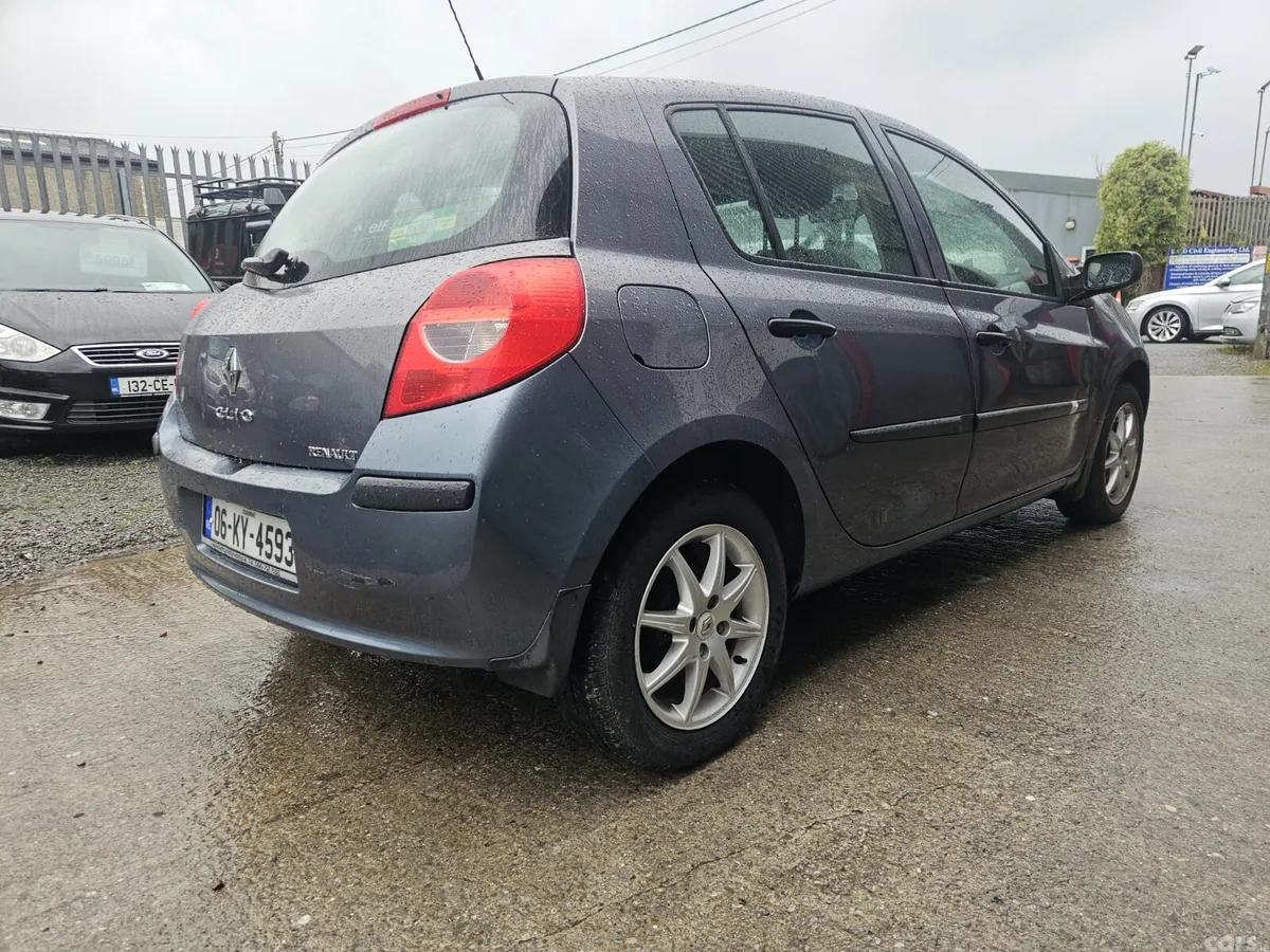 Renault Clio Hatchback, Petrol, 2006, Blue