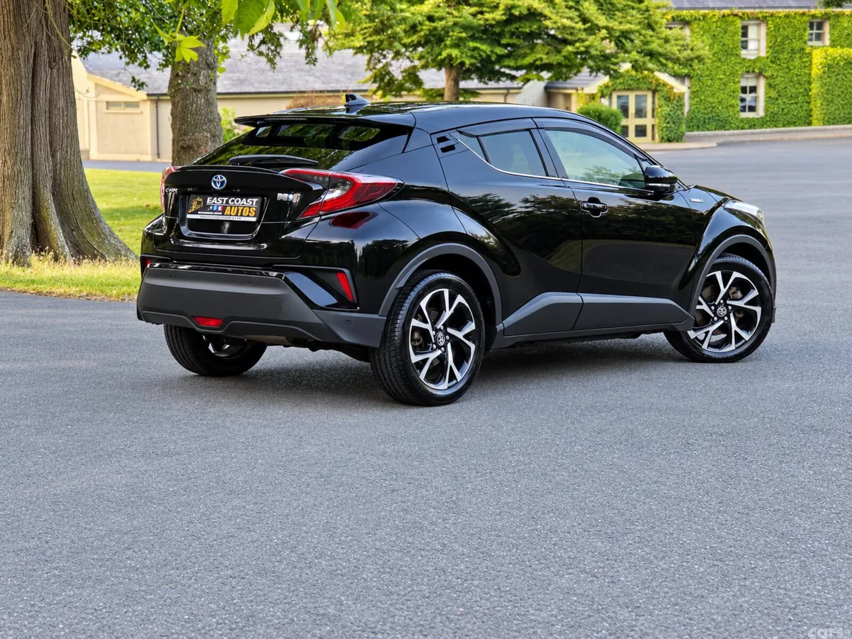 Toyota C-HR Hatchback, Petrol Hybrid, 2018, White