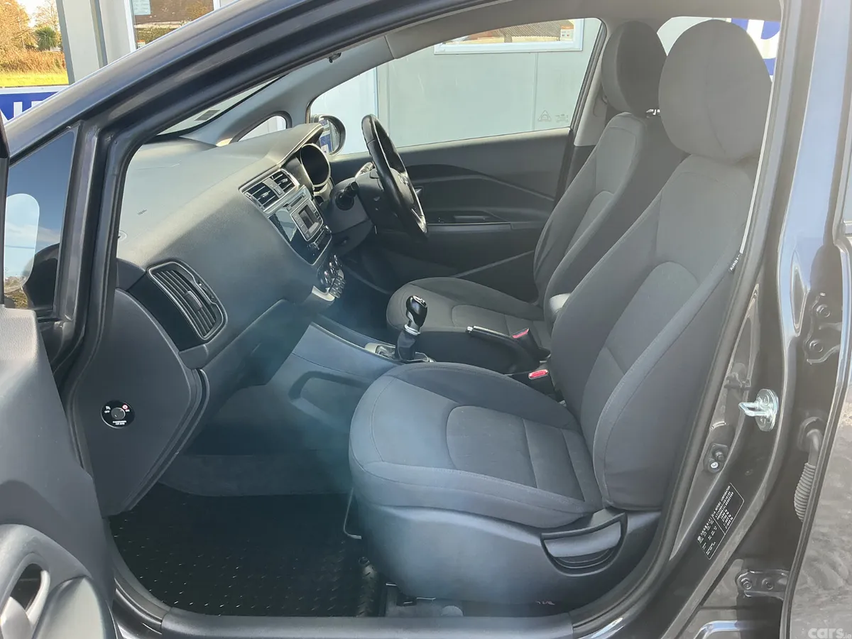 Kia Rio Hatchback, Diesel, 2017, Grey
