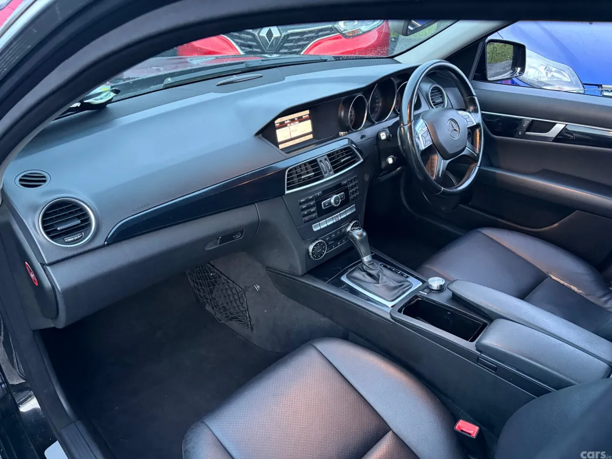 Mercedes-Benz C-Class Saloon, Diesel, 2013, Black