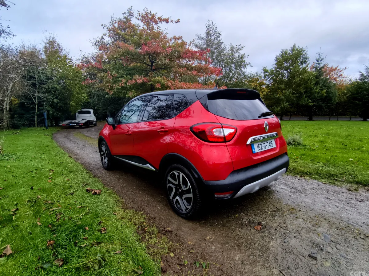 Renault Captur Hatchback, Diesel, 2015, Red