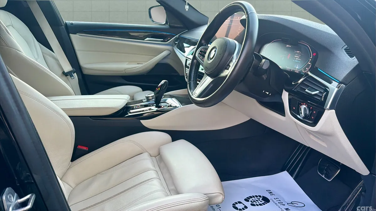 BMW 5-Series Saloon, Petrol Plug-in Hybrid, 2022, Black