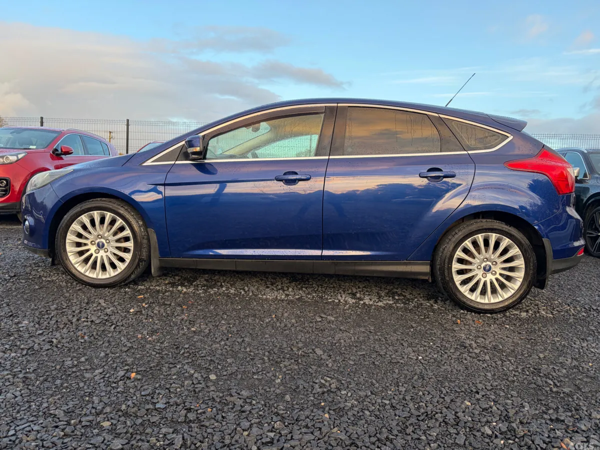 Ford Focus Hatchback, Diesel, 2014, Blue