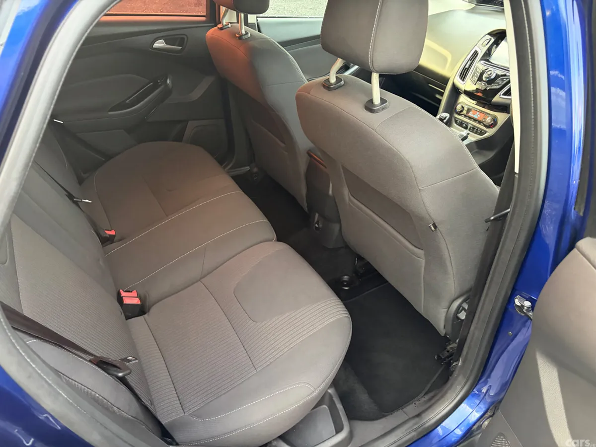 Ford Focus Hatchback, Diesel, 2014, Blue