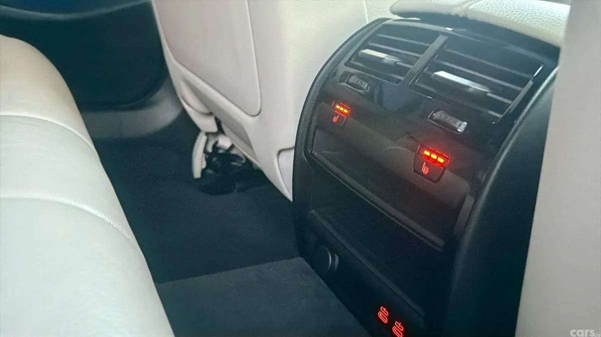 BMW 5-Series Saloon, Petrol Plug-in Hybrid, 2022, Black