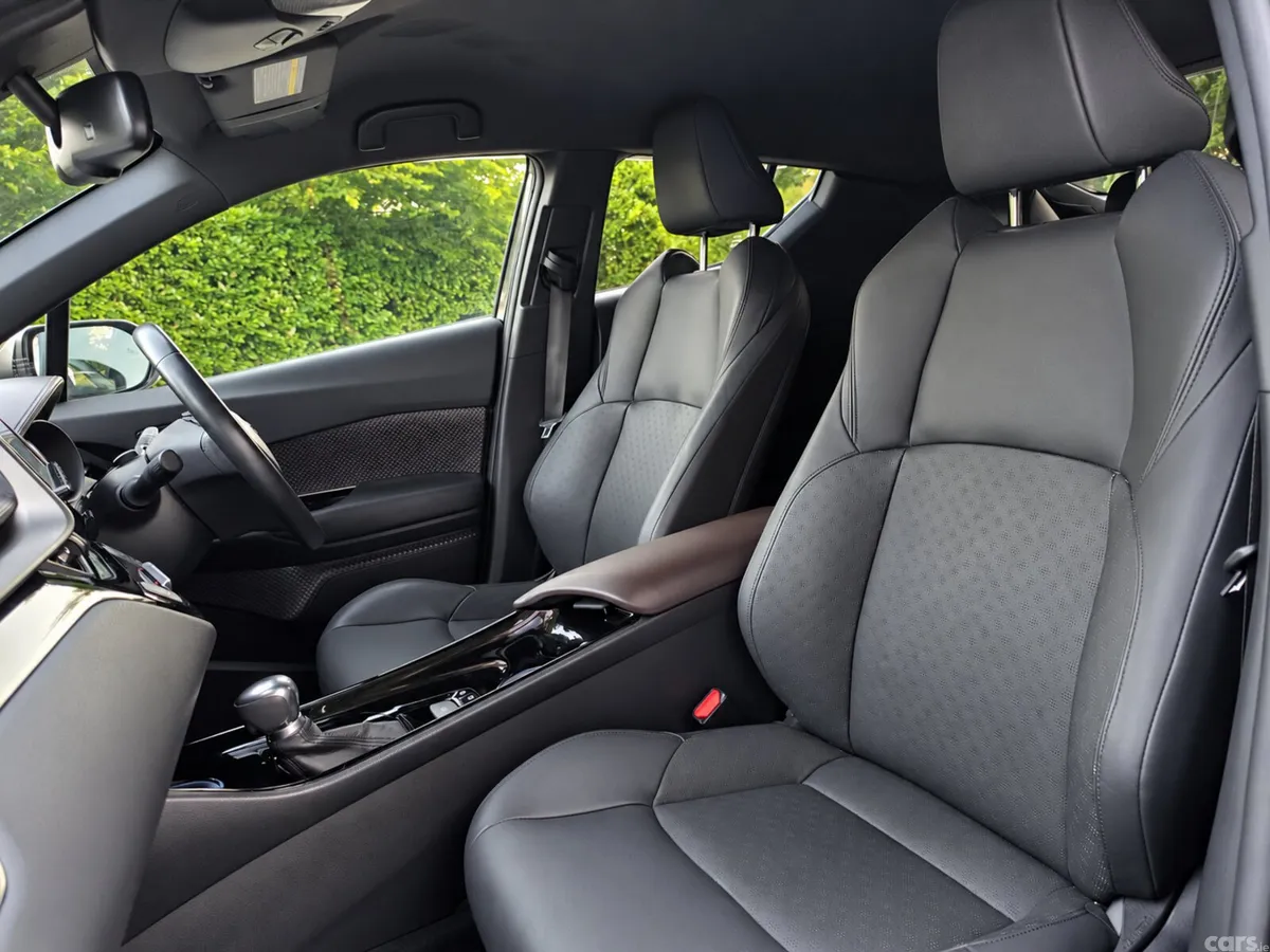 Toyota C-HR Hatchback, Petrol Hybrid, 2018, Black