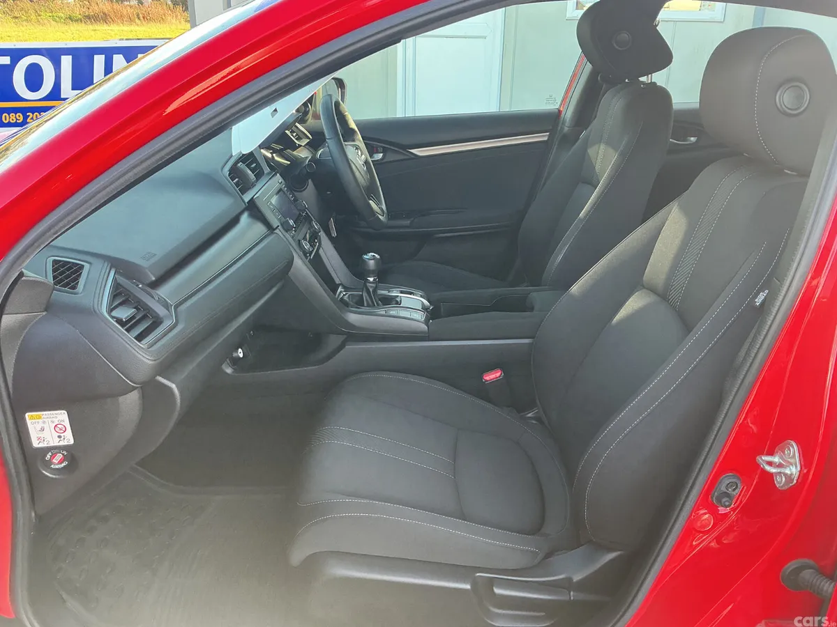 Honda Civic Hatchback, Petrol, 2018, Red