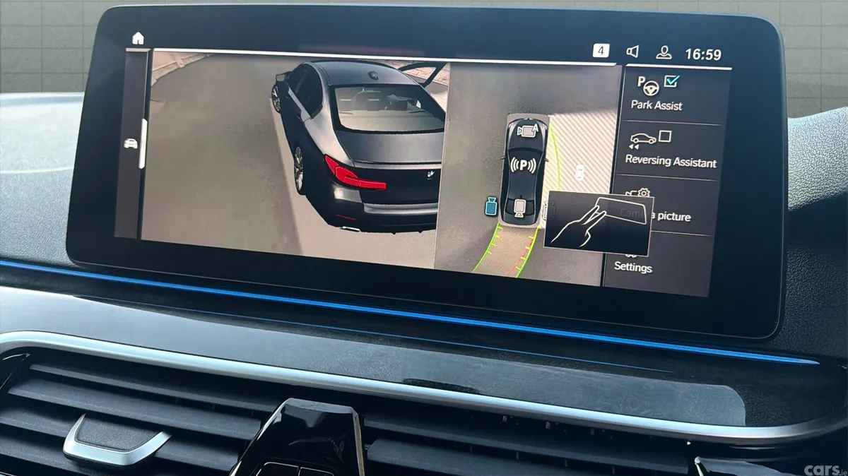BMW 5-Series Saloon, Petrol Plug-in Hybrid, 2022, Black