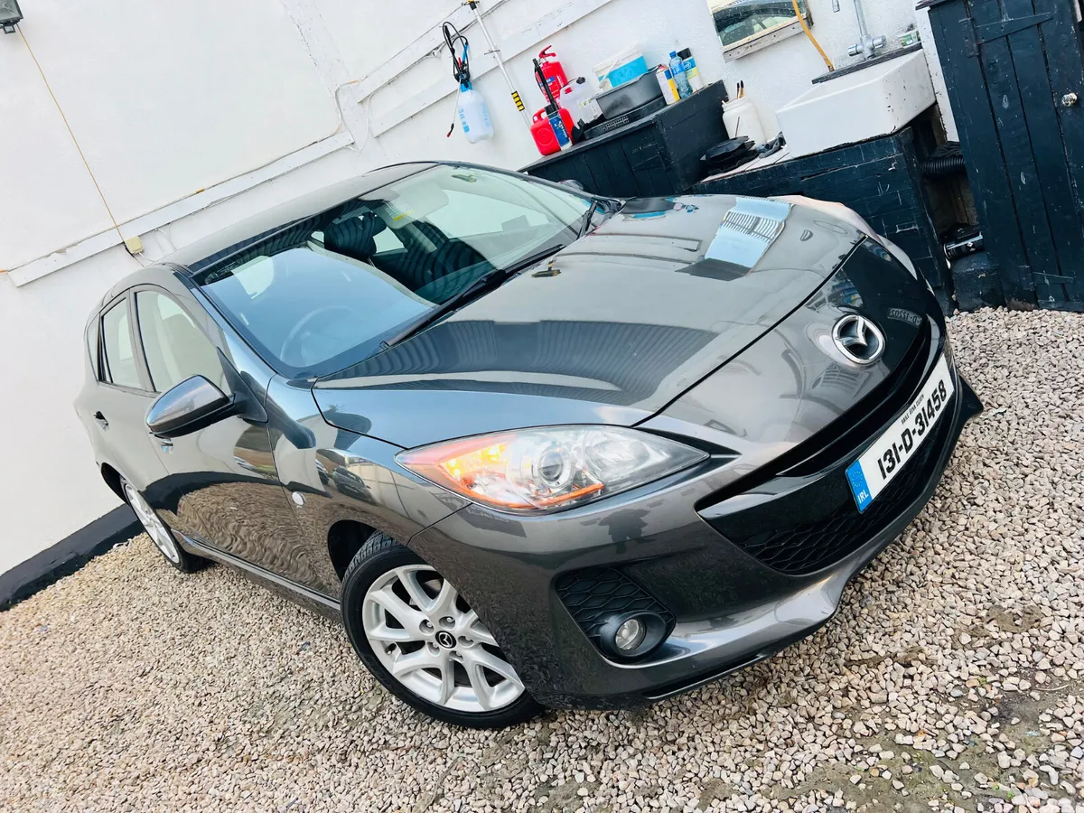 Mazda Mazda3 Hatchback, Petrol, 2013, Grey